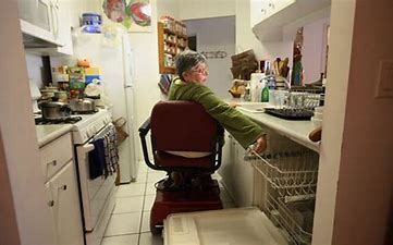 Unaccessible kitchen for a wheelchair user